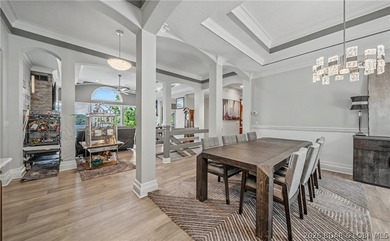 Welcome to refined luxury living in the prestigious Porto Cima - photo 18