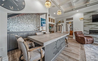 Welcome to refined luxury living in the prestigious Porto Cima - photo 32