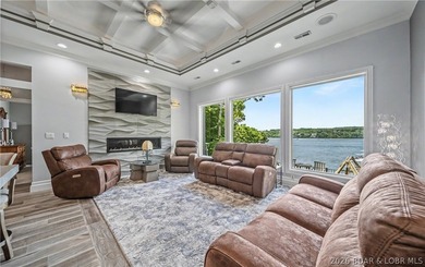 Welcome to refined luxury living in the prestigious Porto Cima - photo 33