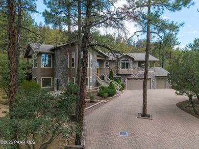 This exceptional property offers privacy and majestic tall pines - photo 5