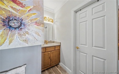 Welcome to refined luxury living in the prestigious Porto Cima - photo 38