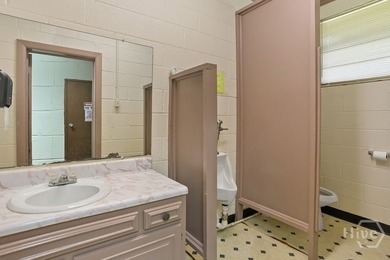 Exceptional opportunity to own a well-maintained Special Purpose - photo 46