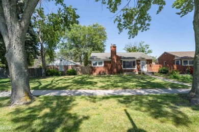 Lake Home Off Market in Saint Clair Shores, Michigan