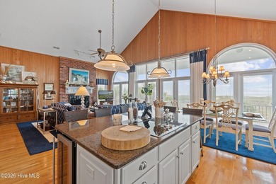 One of the most extraordinary oceanfront properties on Holden - photo 9