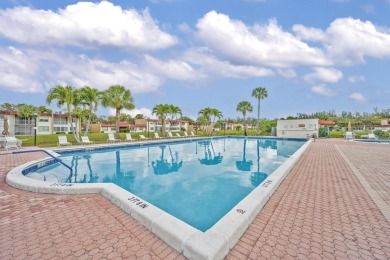 Lake Condo For Sale in West Palm Beach, Florida