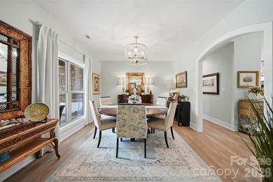 Custom home in a gated community, offering access to lake - photo 6