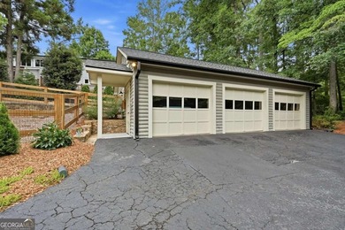 LAKE LANIER LIVING AT ITS FINEST! This beautifully renovated - photo 11