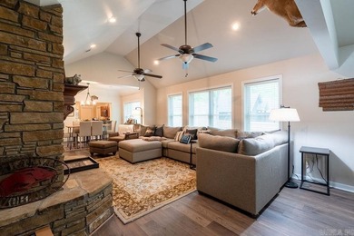 Discover your private river retreat on the majestic Little Red - photo 12