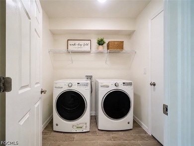 **Natural light, spacious living, and an exceptional location - photo 14