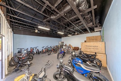 Located in a highly visible commercial district in Huntington - photo 24