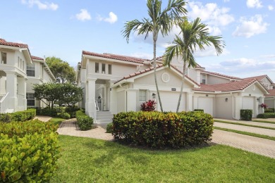 Lake Townhome/Townhouse For Sale in Wellington, Florida