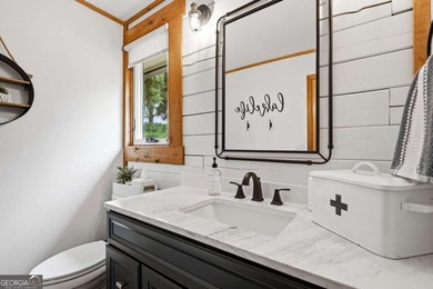 LAKE LANIER LIVING AT ITS FINEST! This beautifully renovated - photo 36
