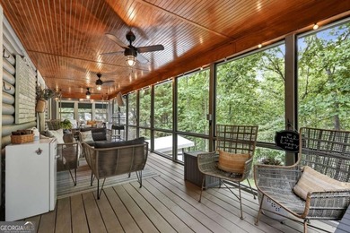 LAKE LANIER LIVING AT ITS FINEST! This beautifully renovated - photo 37