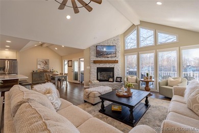 Lake of the Ozarks Home For Sale in Four Seasons Missouri