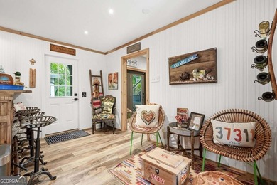 LAKE LANIER LIVING AT ITS FINEST! This beautifully renovated - photo 44