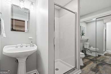LAKE LANIER LIVING AT ITS FINEST! This beautifully renovated - photo 49