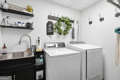 LAKE LANIER LIVING AT ITS FINEST! This beautifully renovated - photo 50