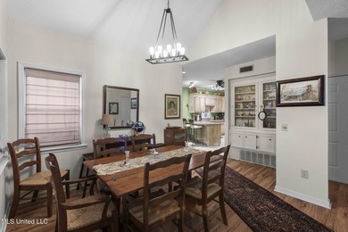 Welcome to this beautifully maintained 3-bedroom patio home - photo 18