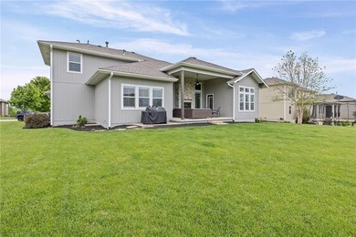 GOLF COURSE BEAUTY! This Exquisite Emery 1.5 Story by James - photo 45