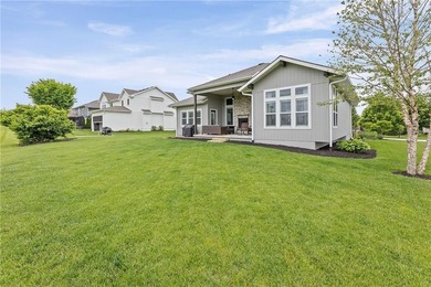 GOLF COURSE BEAUTY! This Exquisite Emery 1.5 Story by James - photo 46