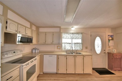 Your new Florida home is waiting for you.  This home has many - photo 11