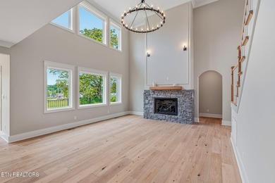 Introducing Magnolia Manor, an exclusive boutique community in - photo 13