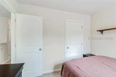 Beautifully maintained and move-in ready home! This 3-bedroom, 2 - photo 14