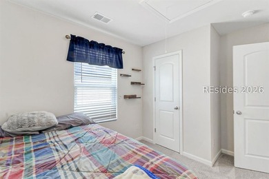 Beautifully maintained and move-in ready home! This 3-bedroom, 2 - photo 17