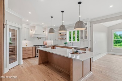 Introducing Magnolia Manor, an exclusive boutique community in - photo 22