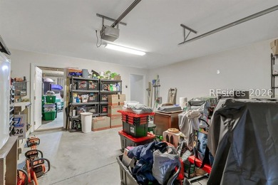 Beautifully maintained and move-in ready home! This 3-bedroom, 2 - photo 26