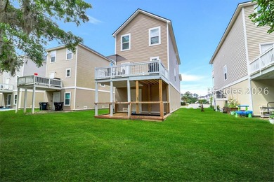 Beautifully maintained and move-in ready home! This 3-bedroom, 2 - photo 31