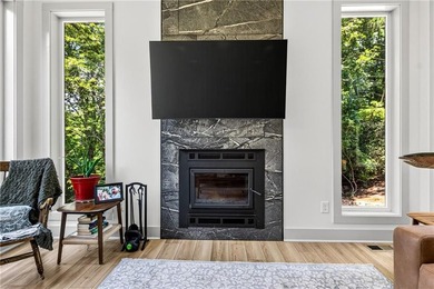 100+ FEET OF CHATTAHOOCHEE RIVER FRONTAGE AND A MODERN HOME TO - photo 33