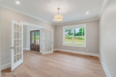 Introducing Magnolia Manor, an exclusive boutique community in - photo 33