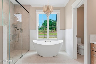 Introducing Magnolia Manor, an exclusive boutique community in - photo 42