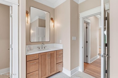 Introducing Magnolia Manor, an exclusive boutique community in - photo 44