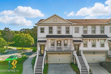 Lake Condo For Sale in Ponte Vedra, Florida