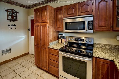 Welcome to your slice of gorgeous river living! This home is - photo 9