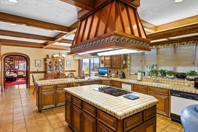 Nestled in Oregon's scenic Umpqua Valley, this extraordinary 2 - photo 28