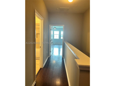Beautiful waterfront townhouse located in the highly desirable - photo 38