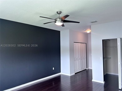 Beautiful waterfront townhouse located in the highly desirable - photo 43