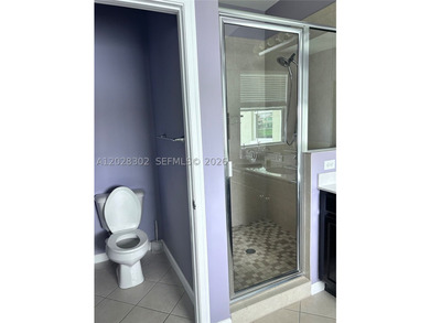 Beautiful waterfront townhouse located in the highly desirable - photo 45