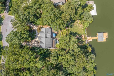 This gorgeous 2-story home w/spectacular waterfront views of - photo 5
