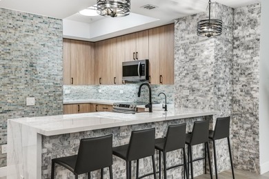 Remodeled & 'FURNISHED' townhome on the main promenade at Wilton - photo 13