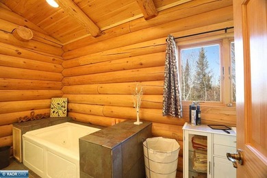 Lake Vermilion Log Home: Rare South Facing 3+BR, 3 BA, Like New - photo 17