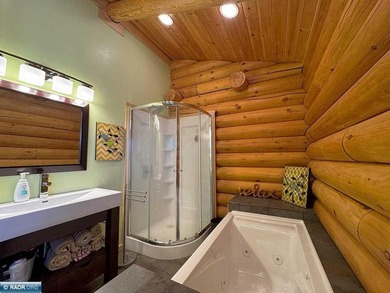 Lake Vermilion Log Home: Rare South Facing 3+BR, 3 BA, Like New - photo 18