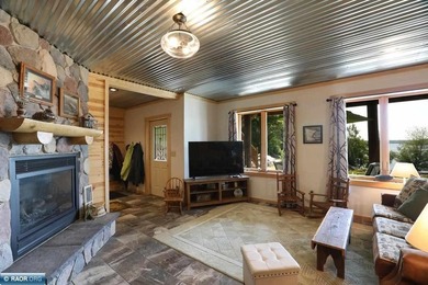 Lake Vermilion Log Home: Rare South Facing 3+BR, 3 BA, Like New - photo 26