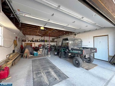 Lake Vermilion Log Home: Rare South Facing 3+BR, 3 BA, Like New - photo 41