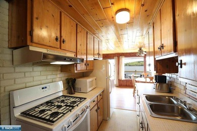 Lake Vermilion Log Home: Rare South Facing 3+BR, 3 BA, Like New - photo 48