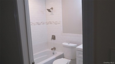 There is a major price reduction on this must-sell property - photo 4