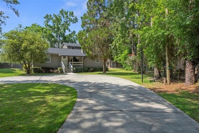 Lake Home Sale Pending in Land O Lakes, Florida